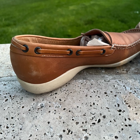 Vintage Prada Leather Loafers - Picture 4 of 9